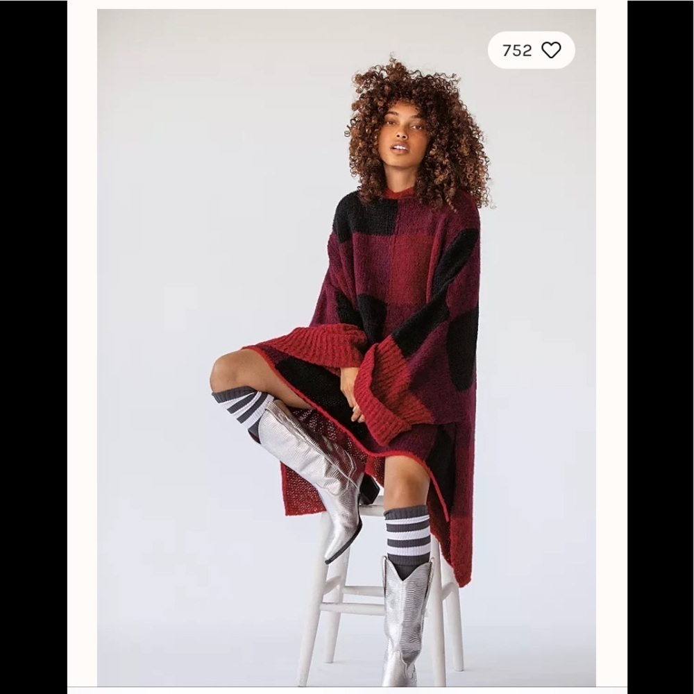 Anthropologie Meet Me Plaid Poncho Red Black XS/S